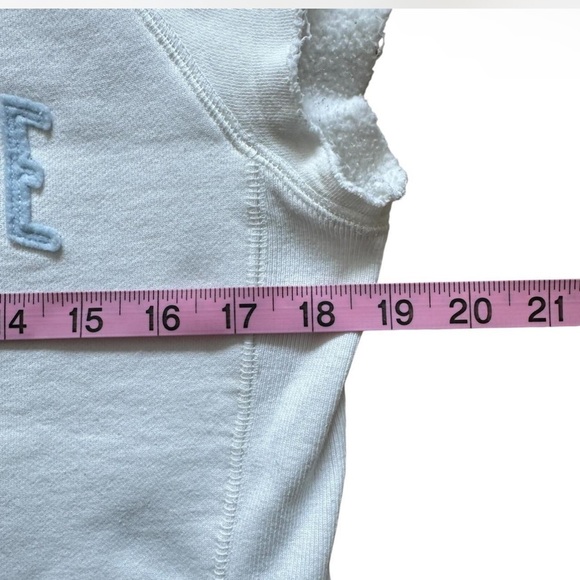 Abercrombie and Fitch Vintage Y2K Sweatshirt - Picture 7 of 8